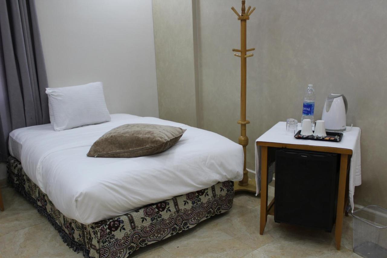Petra Princess Balqees Hostel Wadi Musa Buitenkant foto